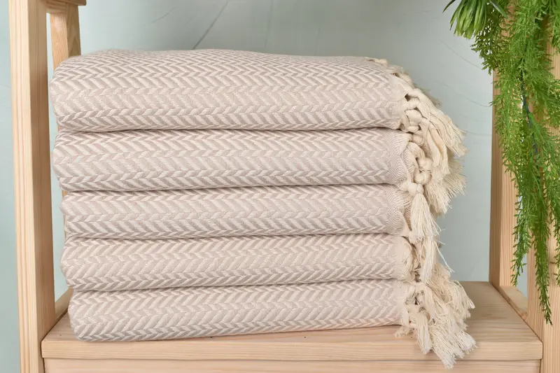 Personalized Bridesmaid Gift, 70x40 Cotton Chevron Towel, Home Decor Towel, Turkish Towel Beach, Custom Beach Towel, Custom Name Towel - 2