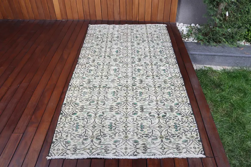 Türk Vintage Halısı 3,6x6,9 ft (111x211 cm), Oushak Beyaz Yün Halı - 1