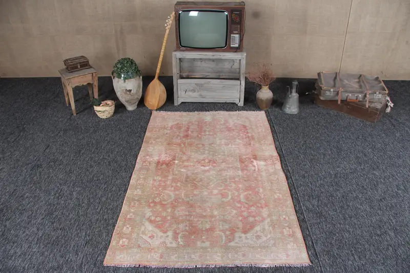 Vintage Rug, Area 4.1x6.4 ft Turkish Rug, Red Brown Ombré Wool Rug - 1