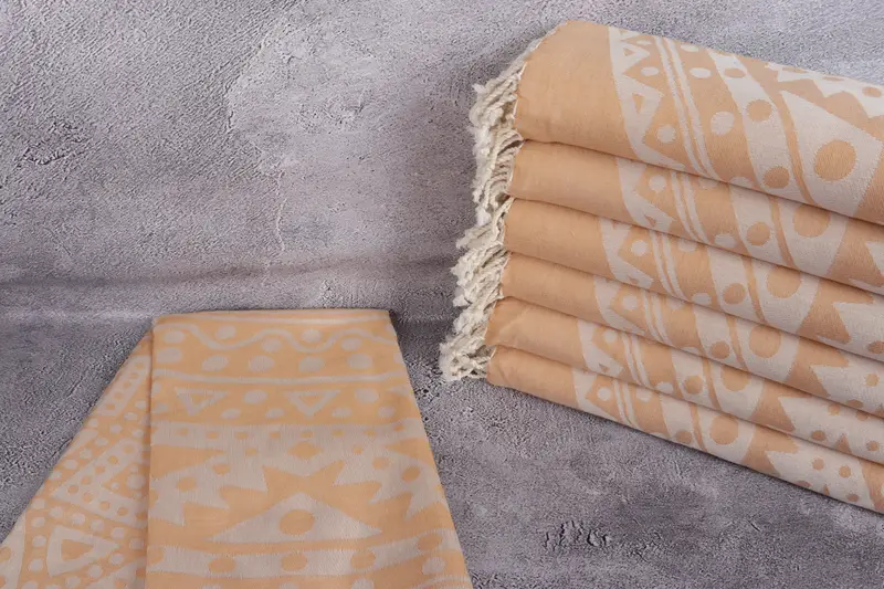 Turkish towel, Travel Towel, Gift For Best Friend, Absorbent Turkish towel, Best Wedding Gift, Turkish Towel USA, 70x40 Cotton Round Pattern Towel - 3