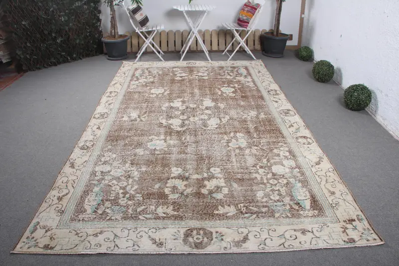 Kahverengi ve Bej Puantiyeli Halı, 6,6x10,9 ft Şık Dekor