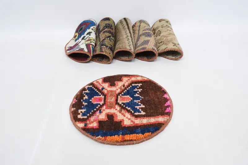 Set aus sechs blauen und roten Tischsets, elegante Kelim-Tischsets