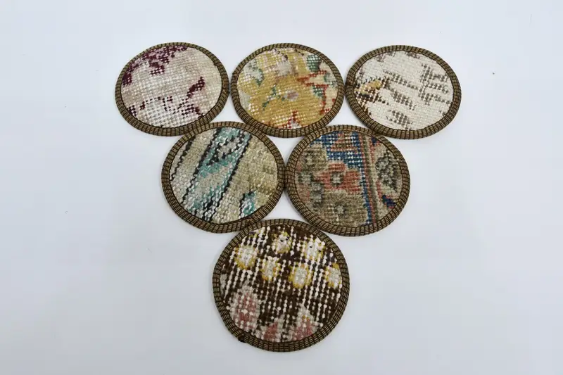 Posavasos únicos de color naranja y marrón, posavasos circulares elegantes y duraderos