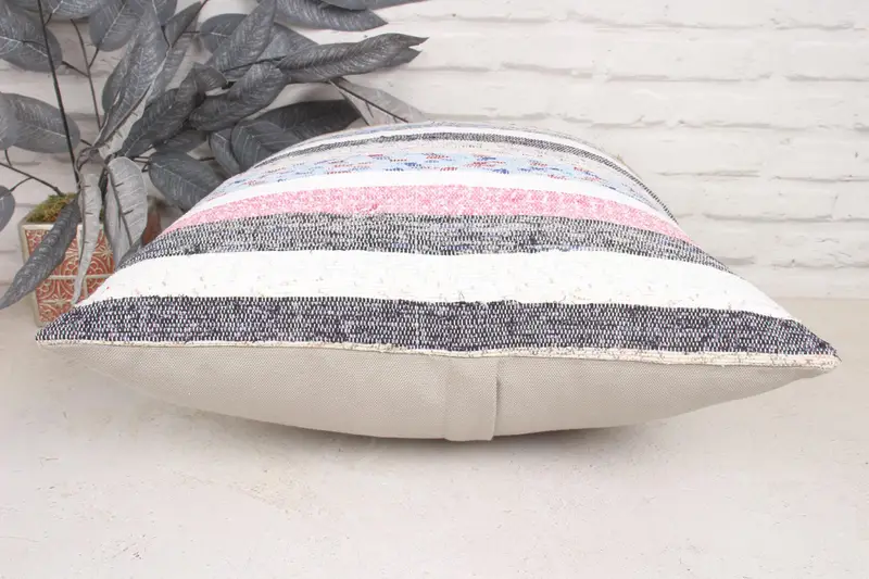 Handmade Kilim Cushion, Antique Pillows, 20x20 Pink Pillow Cover, Vintage Kilim Pillow, Pillow Case, Sofa Bolster Cushion Cover - 5