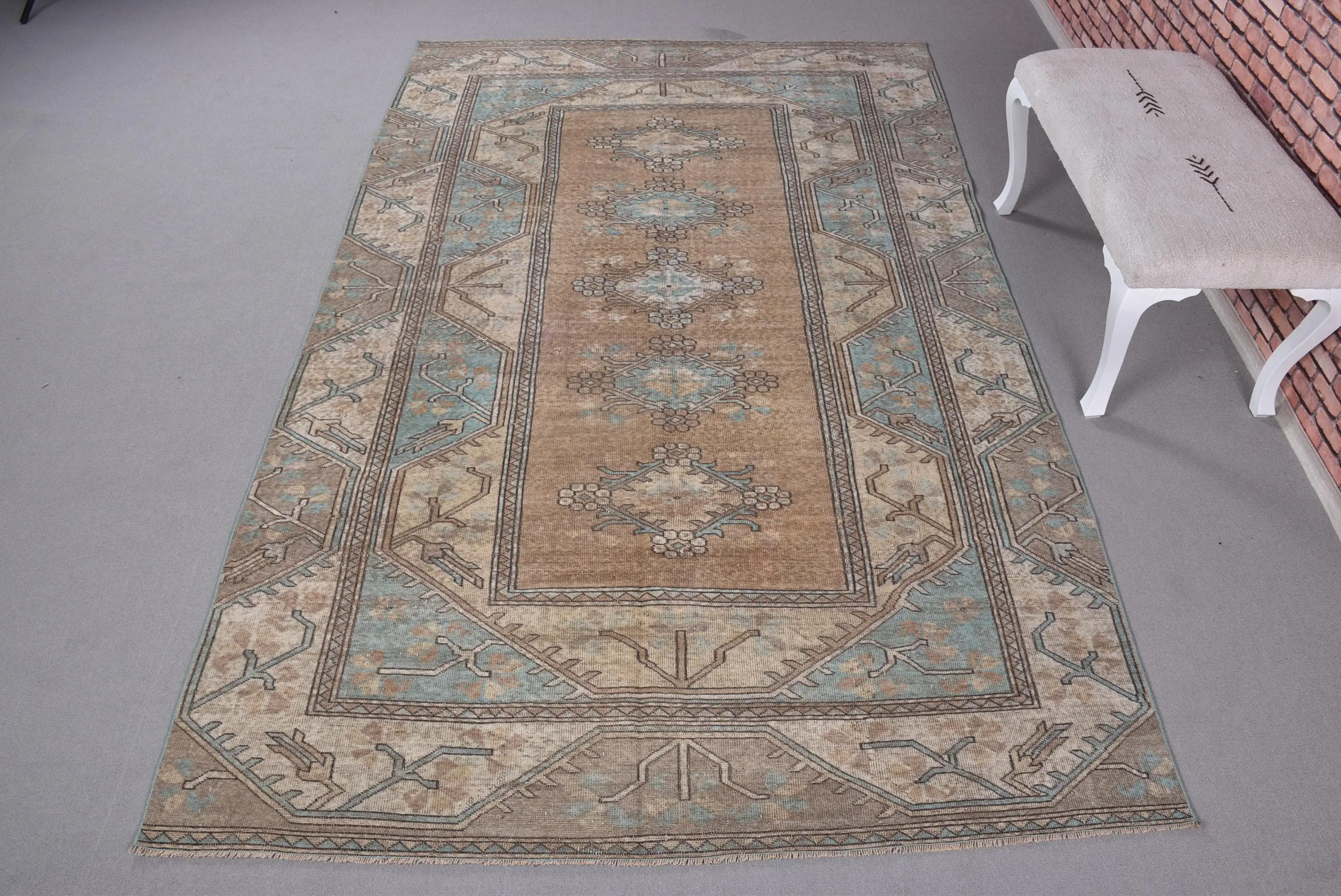Vintage Büyük Halı, 5.9x9.4 ft Türk Halısı, Kahverengi Yün Halı - 1