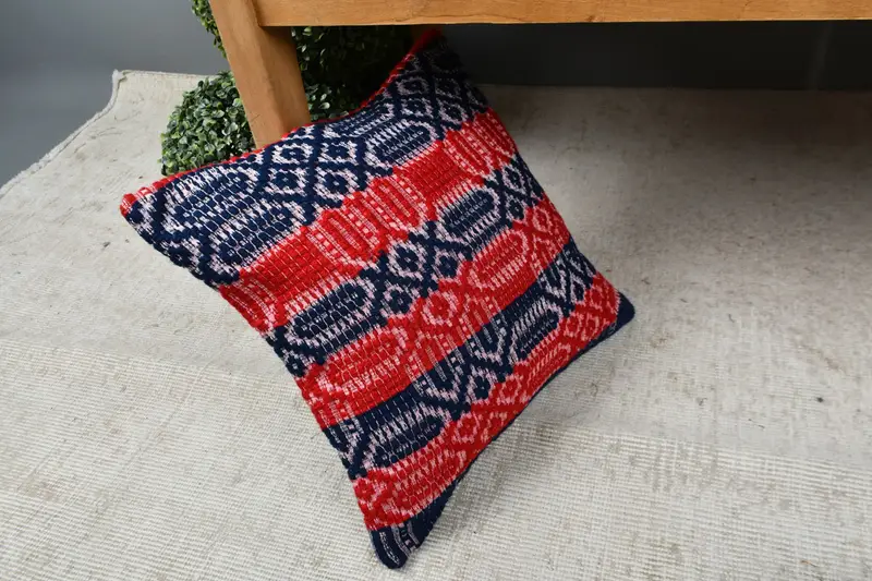 Ikat Cushion, Ikat Pillow, Cushion, Ethnical Kilim Rug Pillow, Muted Cushion, Vintage Kilim Pillow, Boho Pillow, 16x16 Red Pillow - 7
