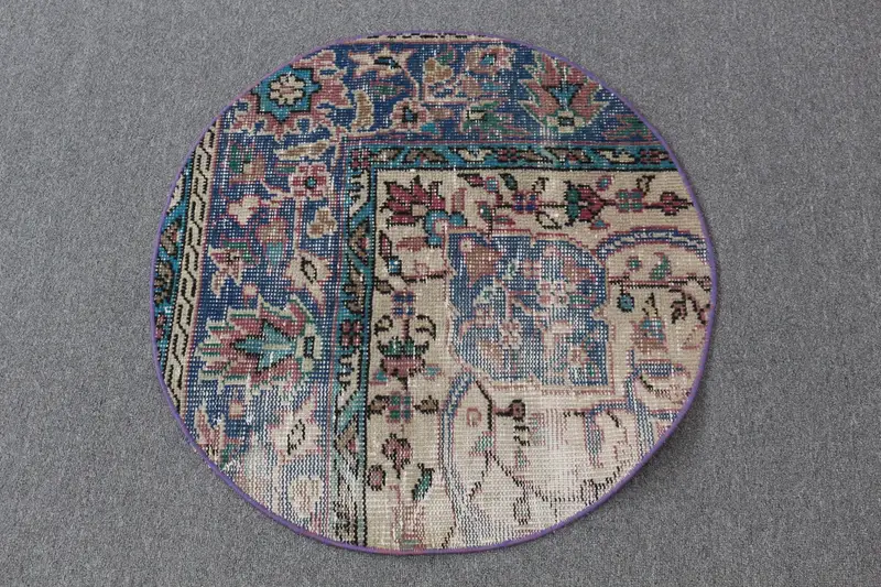 ブルー、ベージュの花柄ラグ、2.56x2.62フィートのシックな装飾