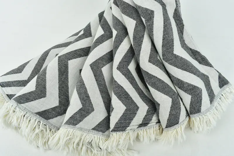 Embroidery Towels, 70x40 Cotton Zigzag Design Towel, Bath towel, Guest Towel, Sand-resistant Turkish towel for travel, Custom Gift, Best Beach Towel - 6