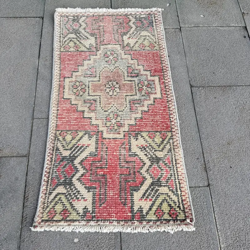 Handmade Kilim Rug, Red & Beige Patchwork Fringed Rug