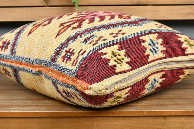 Vintage Kilim -Kissen, 24x24 Beige Kissen Schein, ethnischer Kilimteppichkissen, Häkelmuster -Kissenschein, Kissenschein, Boho -Kissenscheinabdeckung - 4