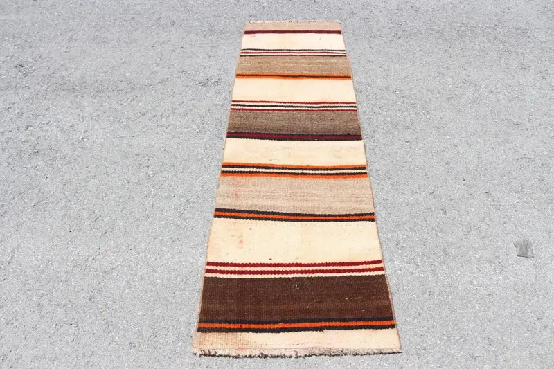 Kilim Türk Halısı, 2x6.7 ft Vintage Halı, Kahverengi Çiçekli Yün Halı - 1
