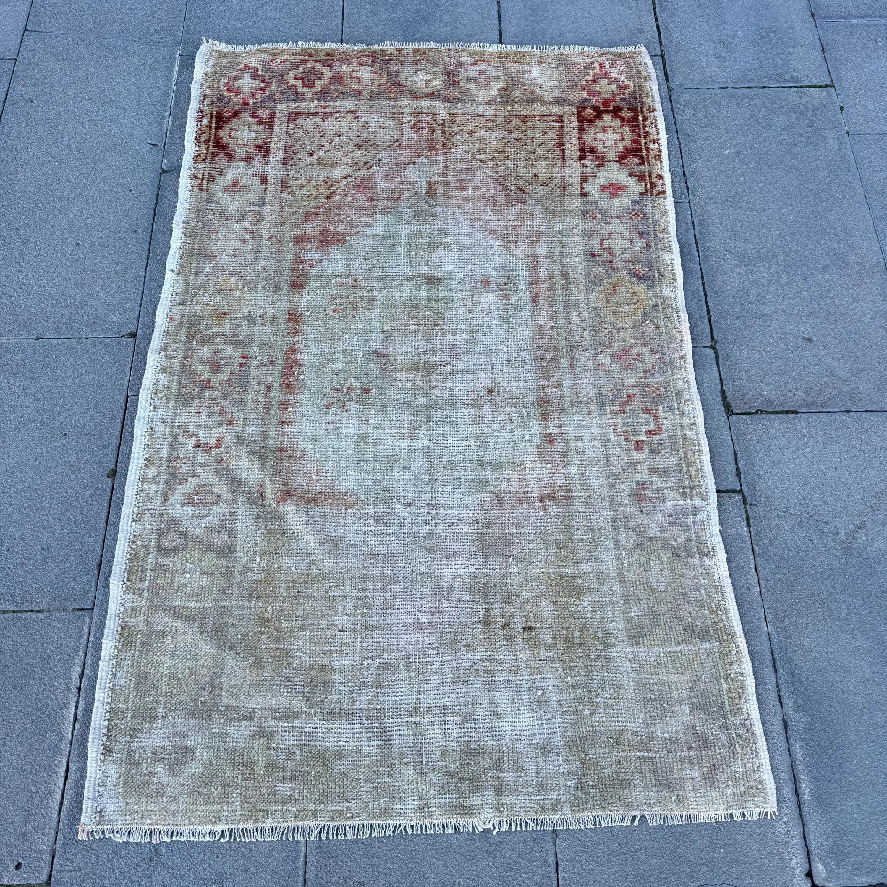 Türk 2.8x4.4 ft Halı, Küçük Vintage Halı, Gri Kırmızı Çiçekli Yün Halı - 1
