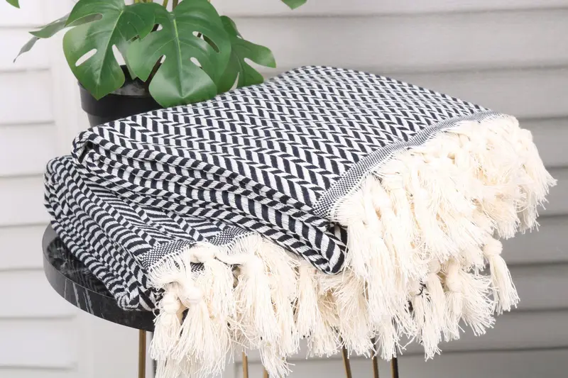 Best Friend Christmas Gift, 70x40 Cotton Chevron Towel, Lightweight towel, Custom Beach Towels, Quick-dry peshtemal, Bachelorette Party Gifts - 3