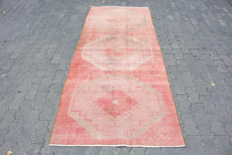 Türk Vintage Alan Halısı 3.3x8.1 ft, Kırmızı Beyaz Güneybatı Yün Halı - 1