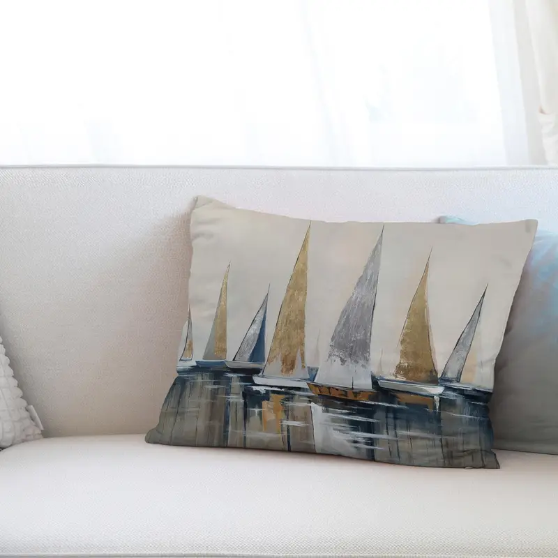 Goldenes Boot-Kissen mit abstraktem Meeresdruck – Heimdekor-Akzent