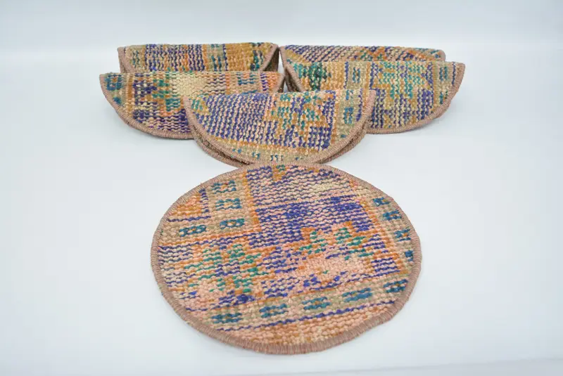 ブルーとオレンジのラウンド プレースマット、6 枚セット