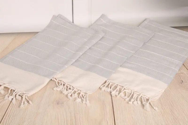Bachelor parti iyilikleri, kişiselleştirilmiş hediyeler, küçük banyo havluları, monogram el havlu, bekarlığa veda parti hediyeleri nedime, 36x16 pamuklu çizgili havlu - 6
