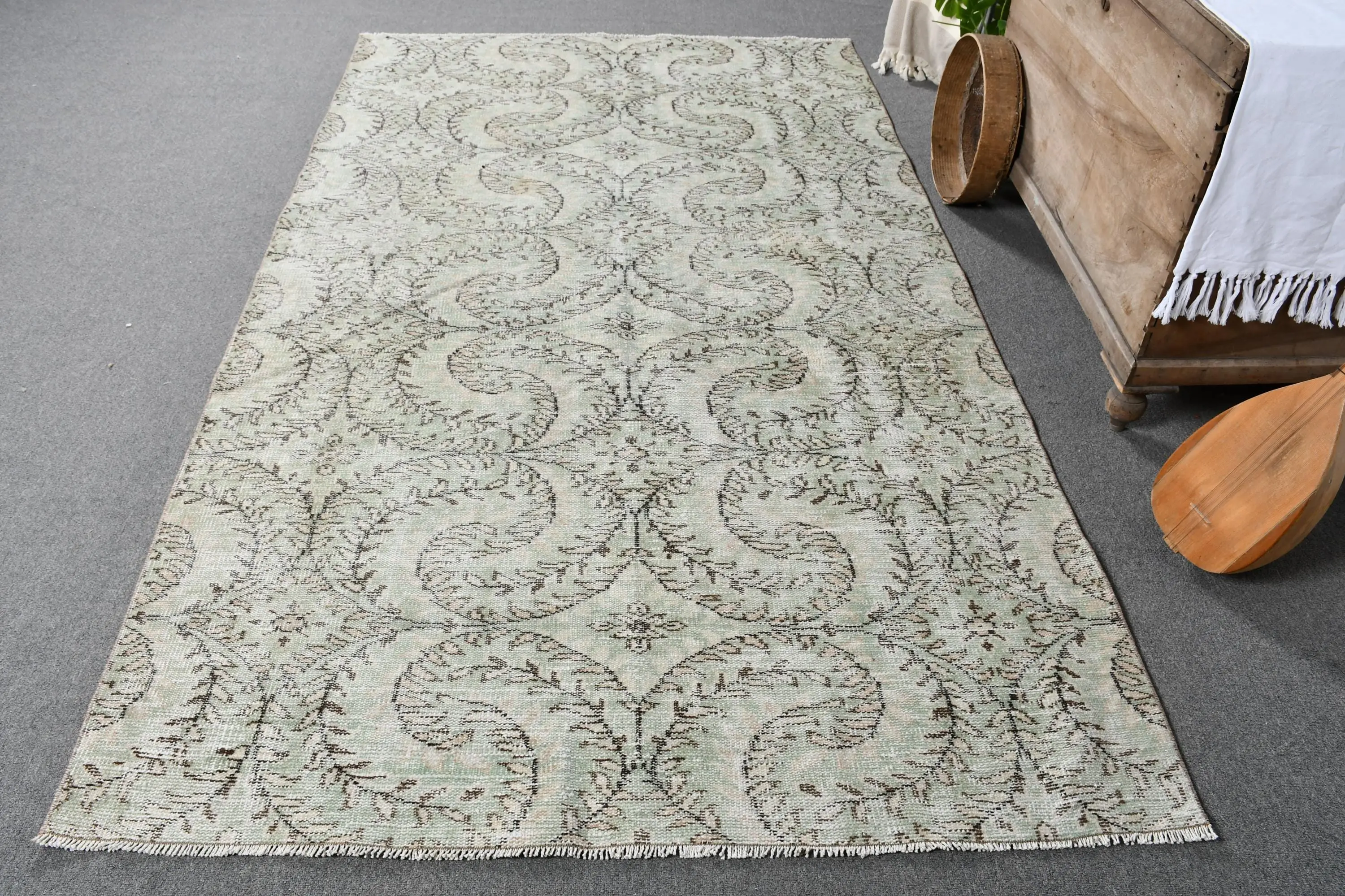 Zarif Yeşil Oryantal Halı, 5x8 ft Şık Ev Dekoru - 1