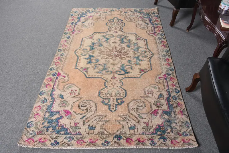 Canlı 4,3x7 ft Halı, Turuncu ve Mavi Bitki Deseni