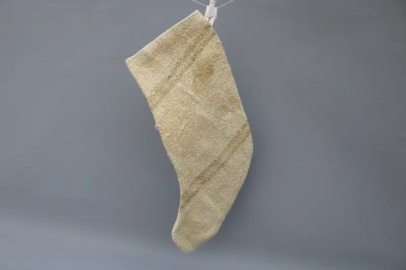 Beyaz Süslü Bej Noel Çorabı, Şenlikli Tatil Çorabı