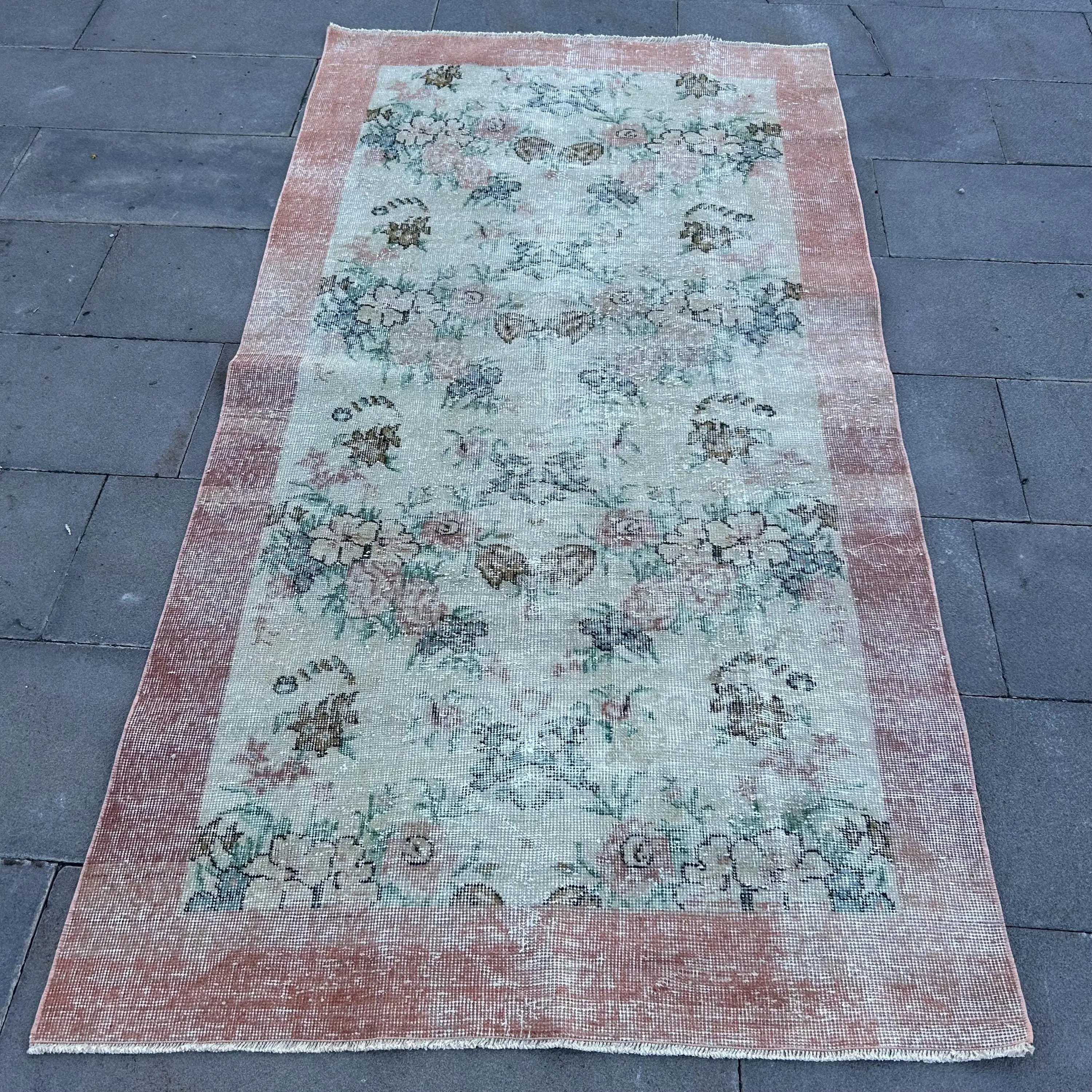 3,6x6,9 ft großer Vintage-Teppich, türkischer Teppich, rosa-blauer Camouflage-Wollteppich - 1