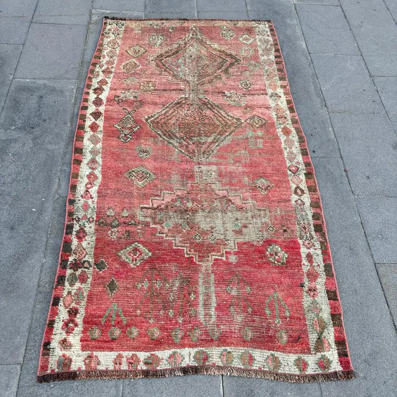 Vintage Turkish Rug, 3.2x6.3 ft Herki Rug, Red Abstract Wool Rug - 1