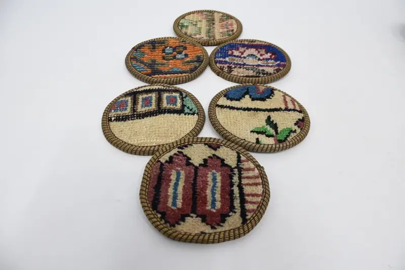 Kelim-Untersetzer in Beige und Orange, langlebiger und stilvoller Kreis-Untersetzer