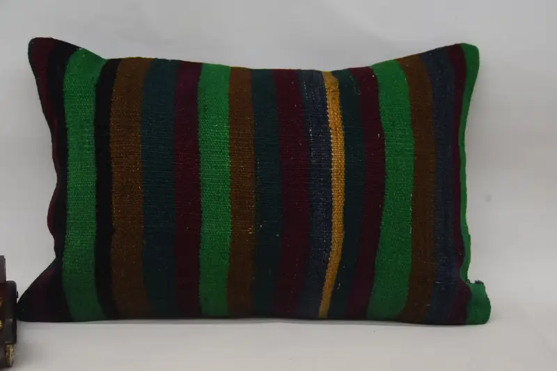 Grün-rot gestreiftes Kissen, 16x24 besticktes Wurfkissen