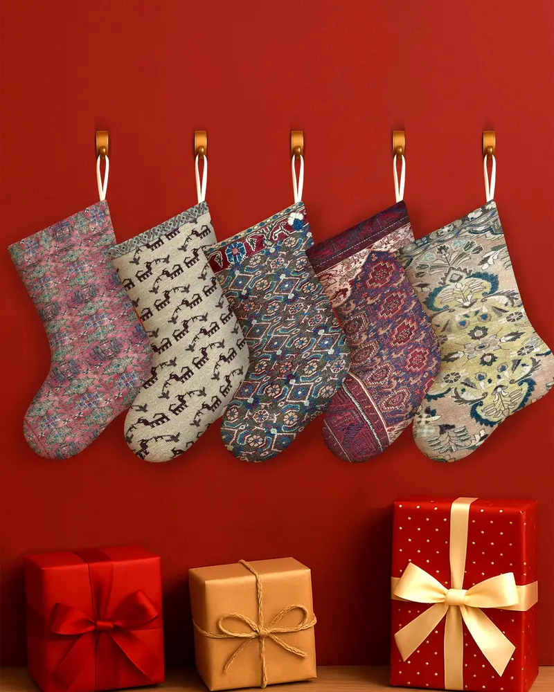 レッドクリスマスオーナメントストッキング、幅30インチのコットンクリスマスストッキング