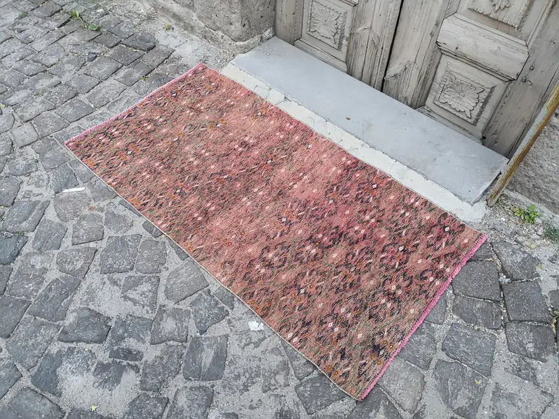 レッド オリエンタル ラグ、2.5x4.83 フィート エレガント グレー アクセント