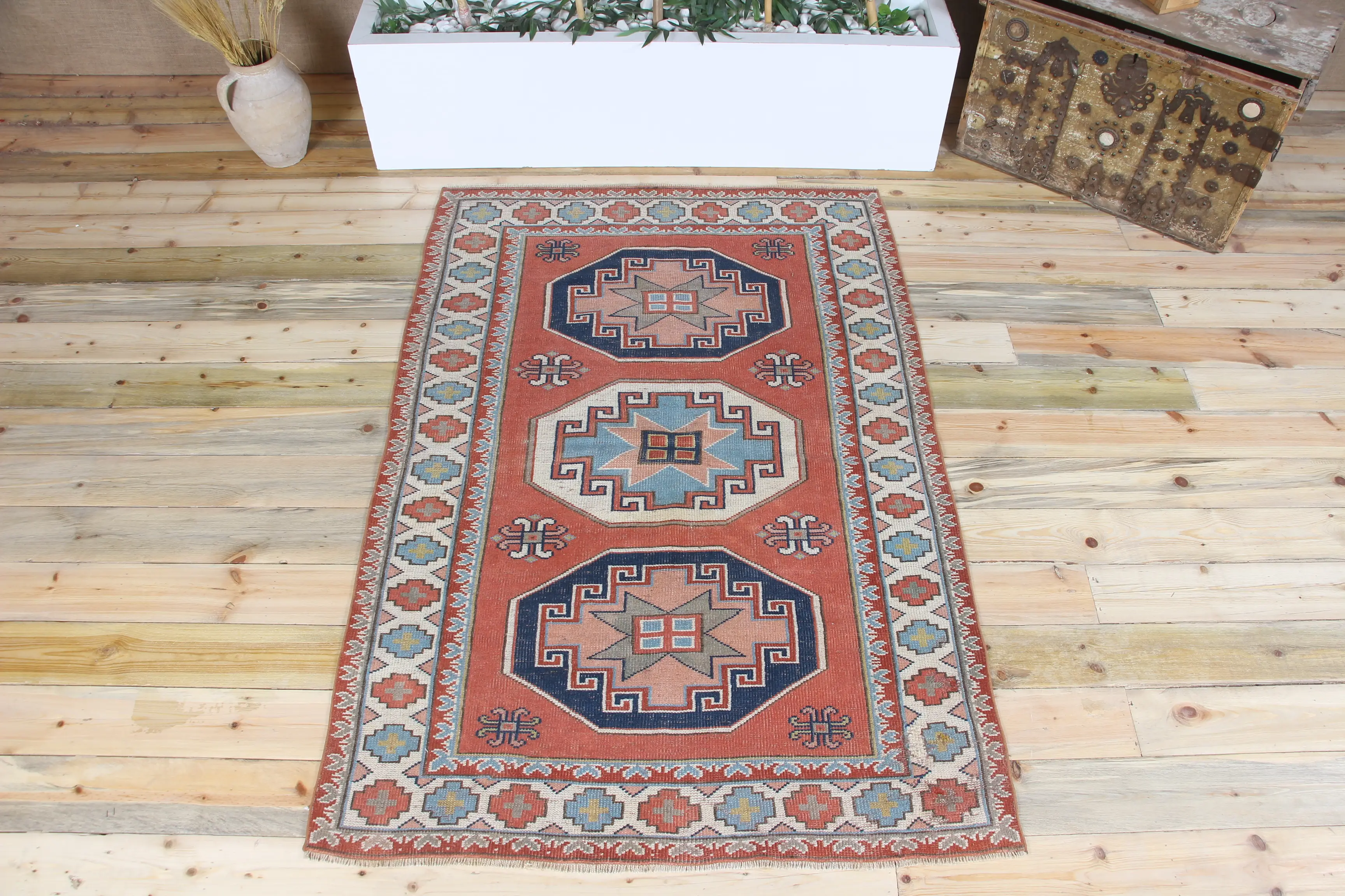 Türk 4.1x6.1 ft Halı, Alan Vintage Halı, Kırmızı Mavi Geometrik Halı - 1