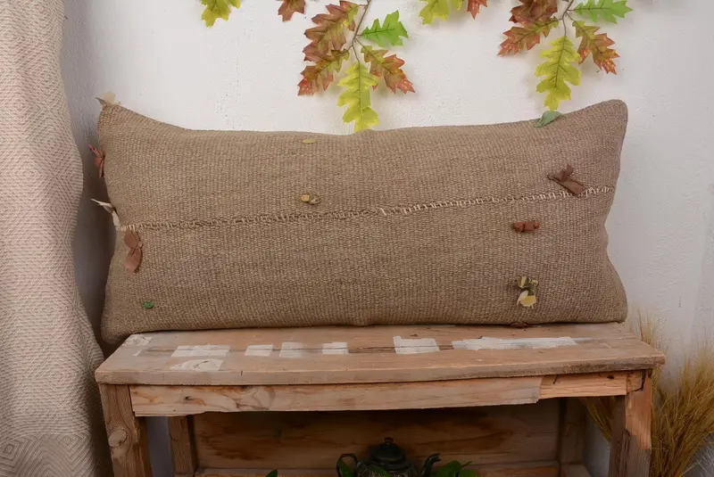 Braunes Leinen-Wurfkissen, 16x36 besticktes Patchwork-Kissen