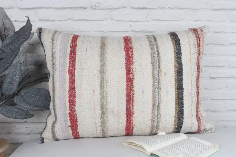 Turkish Pillow, Comfy Throw Cushion Cover, Pillow, 20x28 White Pillow, Square Throw Pillow Case, Boho Pillow, Ethnical Kilim Rug Pillow - 2