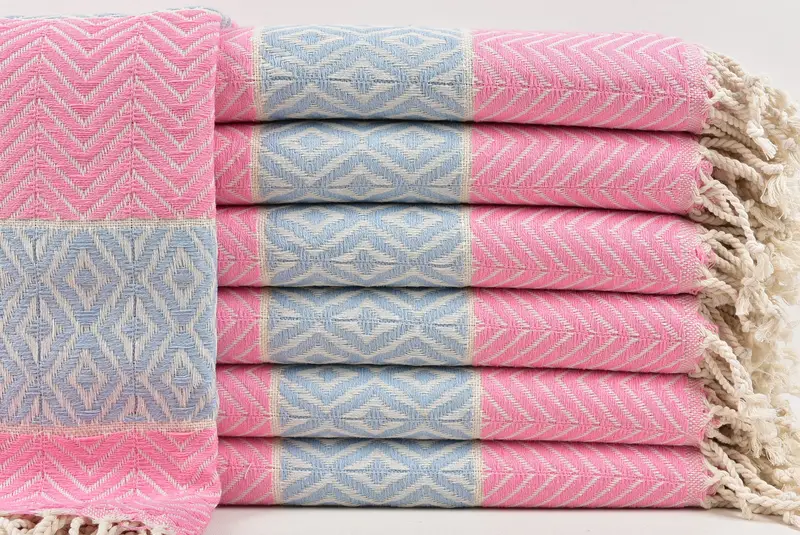 Thin and lightweight Turkish peshtemal, Housewarming Gift, 70x40 Cotton Chevron Towel, Baby Boy Gift, Bachelorette Party Favors, Hammam towel - 1