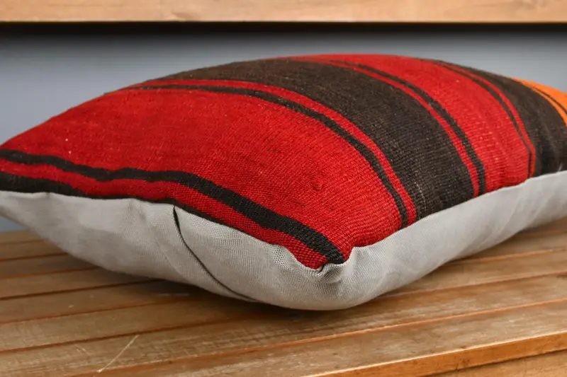 Handmade Kilim Cushion, Throw Kilim Pillow, Turkish Pillow, Cushion Case, Bed Cushion Case, 16x24 Red Cushion Cover, Crochet Pattern Cushion Case - 2
