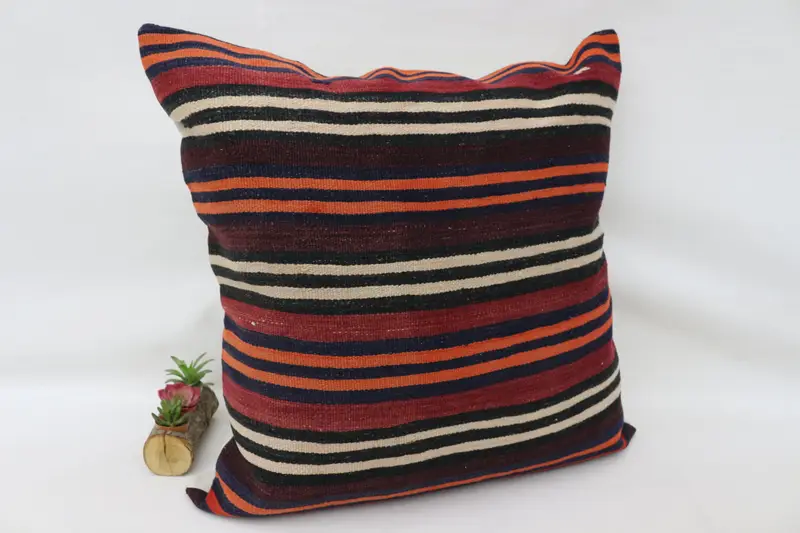 32x32 Red Pillow Case, Cushion Case, Kilim Pillow, Handmade Pillow Sham, Kilim Pillow Cover, Muted Cushion, Handmade Kilim Cushion - 3