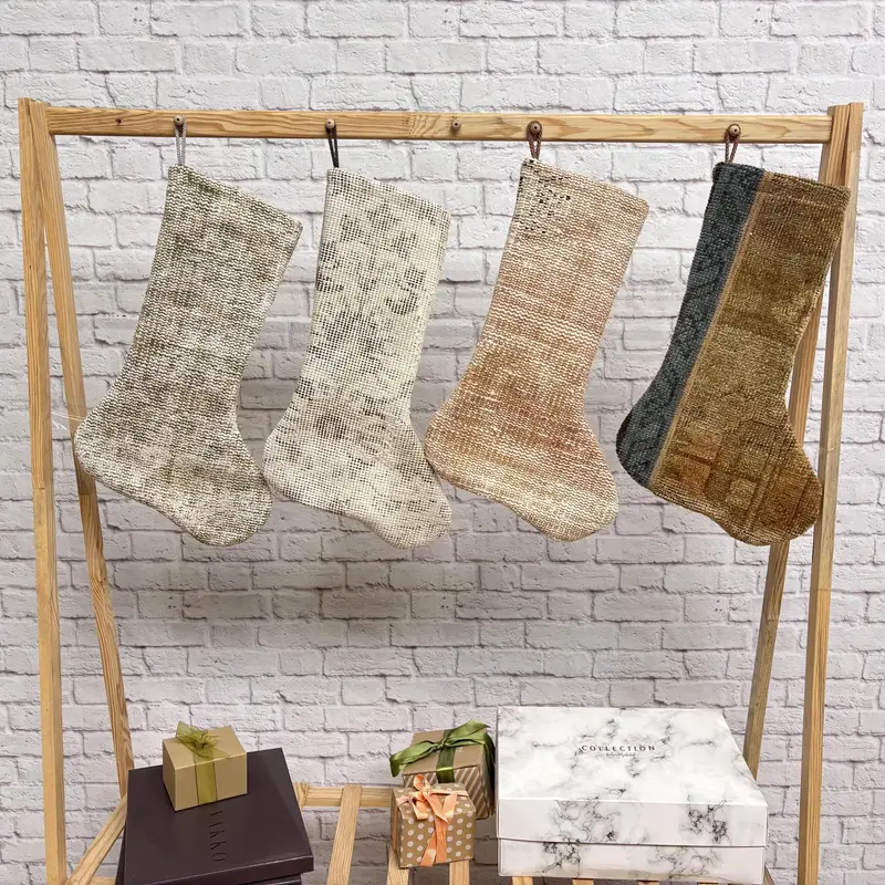 Gökkuşağı Kilim Yılbaşı Çorabı, Bayram Süslü Desenli Çorabı