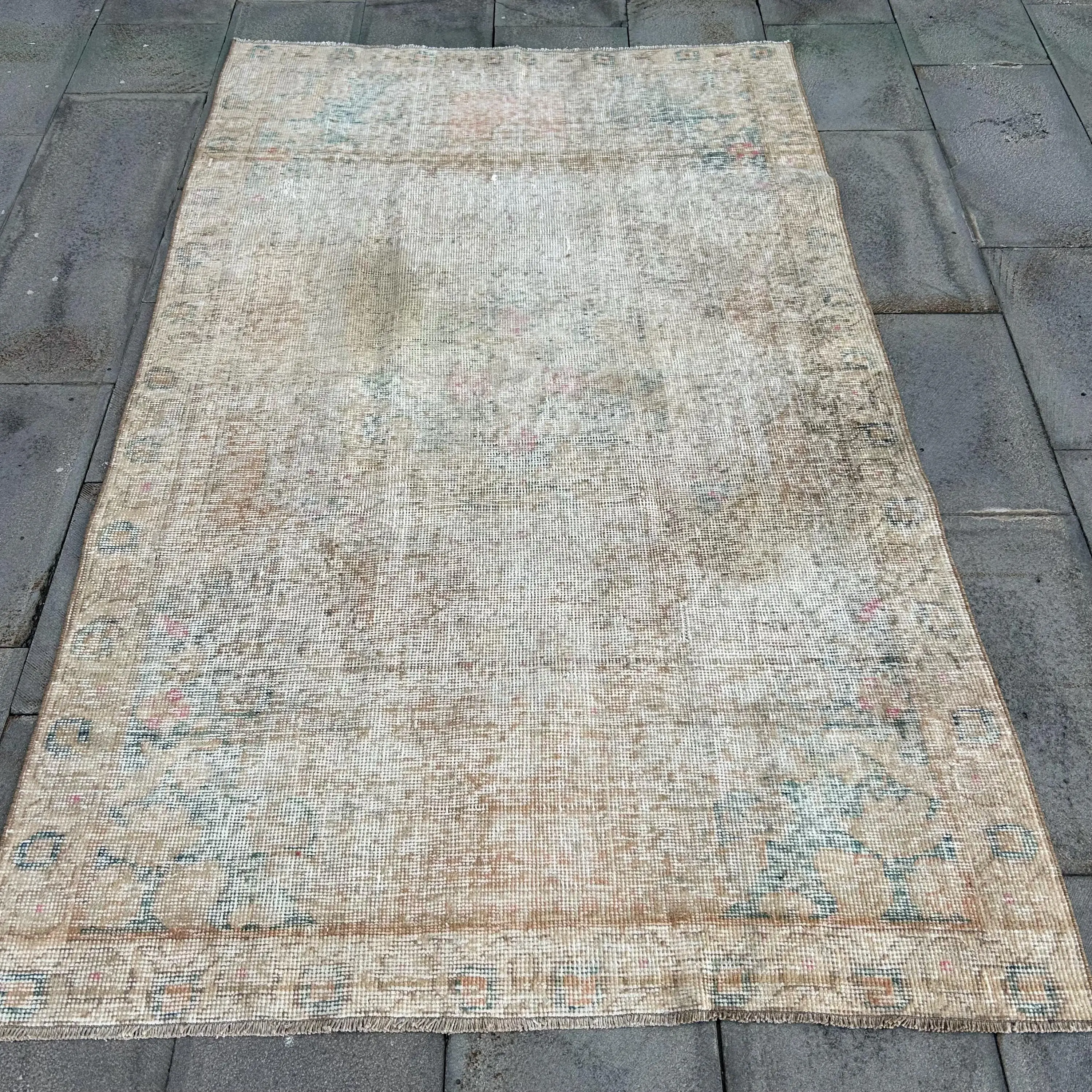 Vintage türkischer Teppich 4,2x6,6 Fuß, brauner Wollteppich - 1