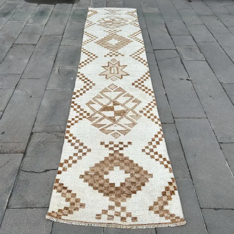 3x12.2 ft Vintage Herki Rug, Turkish Rug, White Wool Rug - 1