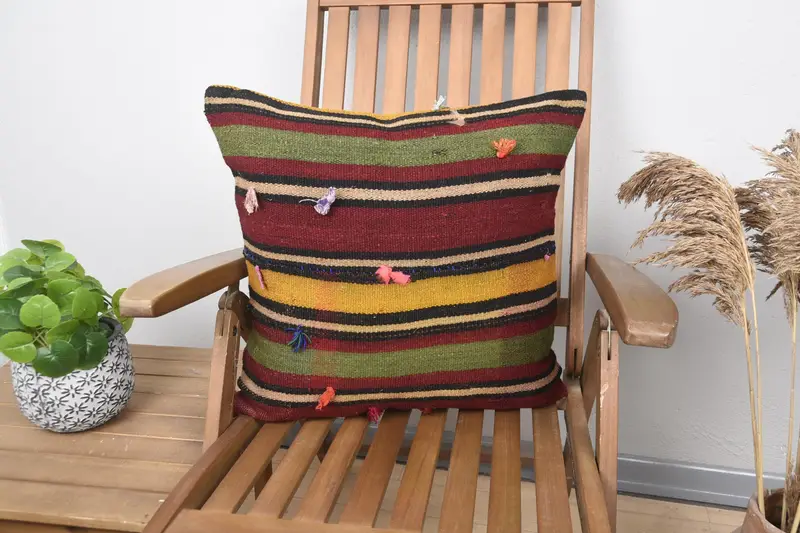 Turkish Kilim Pillow, Customized Cushion, Pillow, Vintage Kilim Throw Pillow, Pillow for Couch, 20x20 Green Pillow Cover, Square Throw Cushion - 1