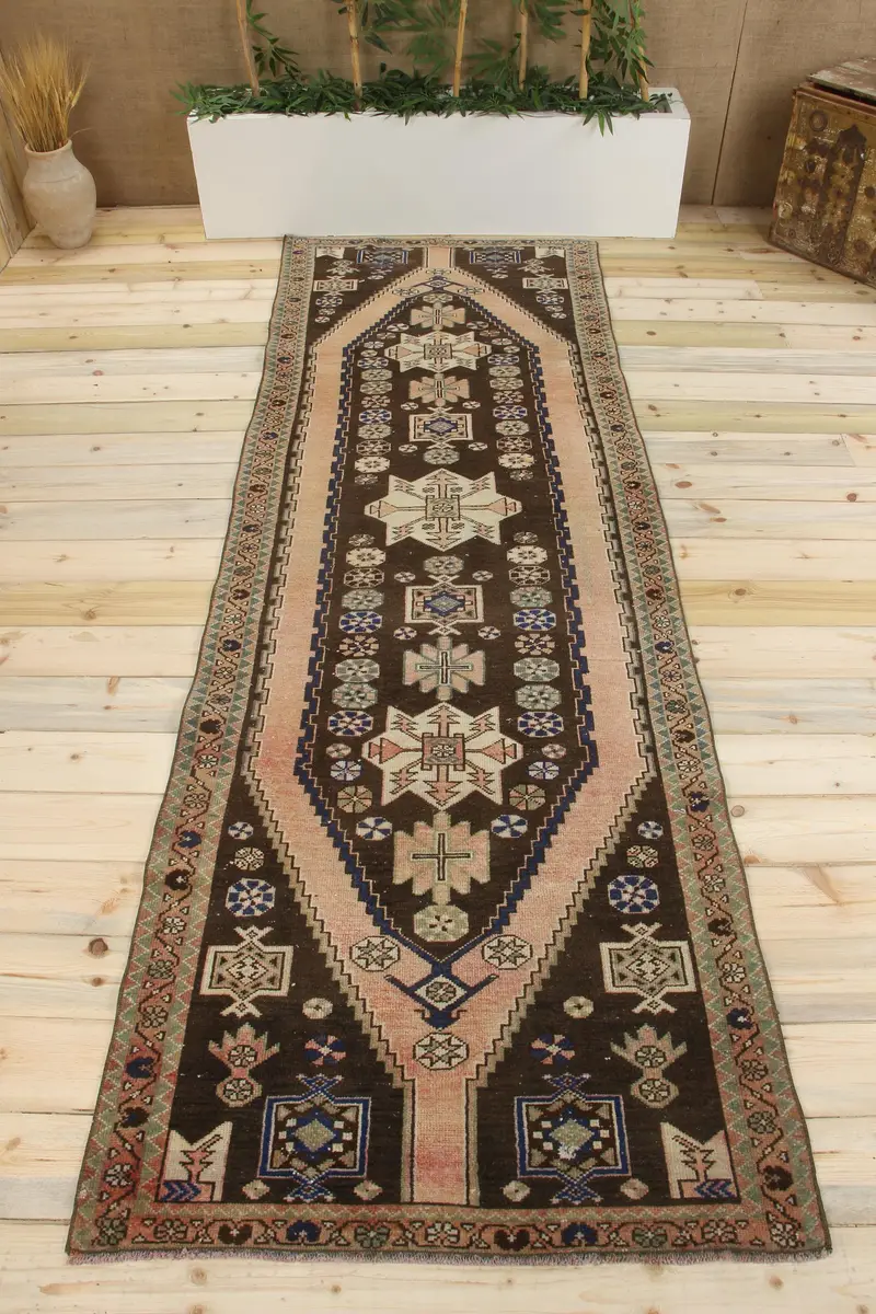 手作りブラウンベージュラグ、0.3x9.9フィートストライプ幾何学模様