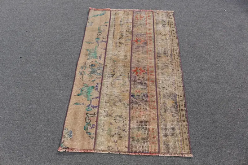 Leuchtender orange-grüner Teppich, 2,6 x 4,2 Fuß großes Karomuster