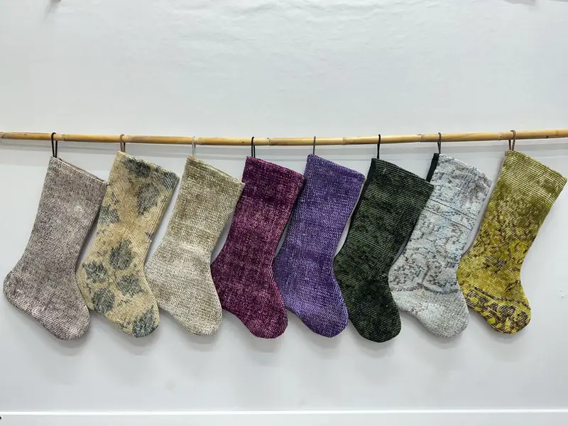 Kahverengi Süslü Bej Noel Çorabı, Şenlikli Tatil Dekoru