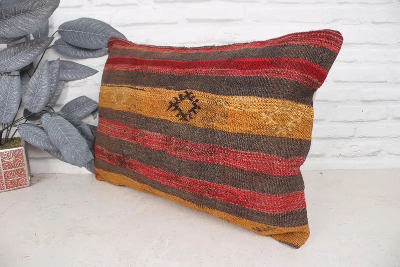 Turkish Pillow, Cushion Case, Turkish Kilim Pillow, 16x24 Red Pillow, Rustic Cushion Case, Kilim Cushion Sham, Traditional Pillow Cover - 4