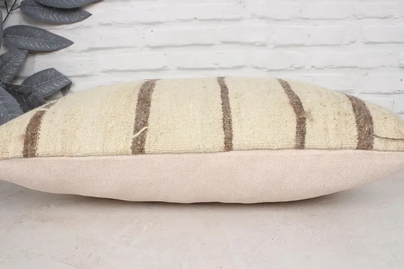 16x24 Beige Pillow Cover, Handmade Rug Seat Pillow, Pillow for Couch, Pillow Cover, Rustic Pillow Sham, Turkish Kilim Pillow, Throw Kilim Pillow - 5