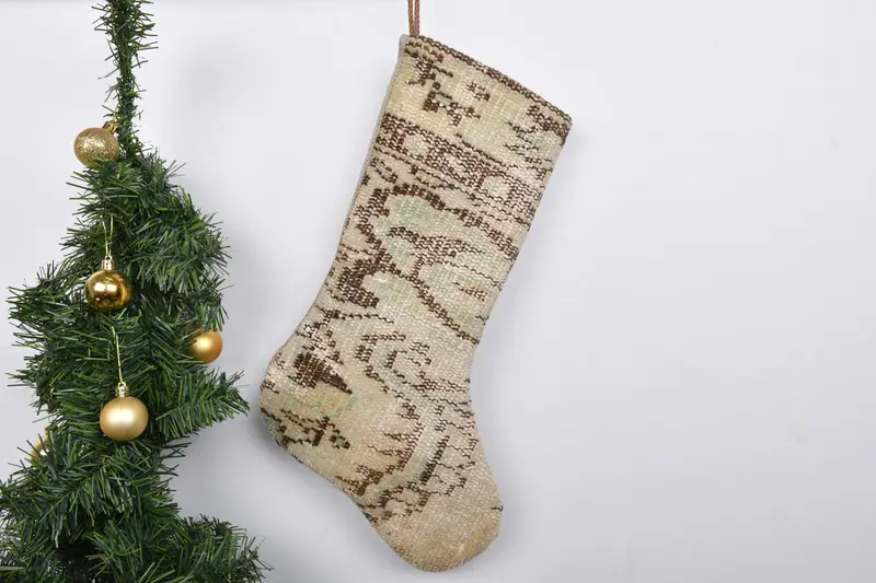 Patrón de adornos navideños festivos, calcetín navideño de 7 pulgadas de ancho