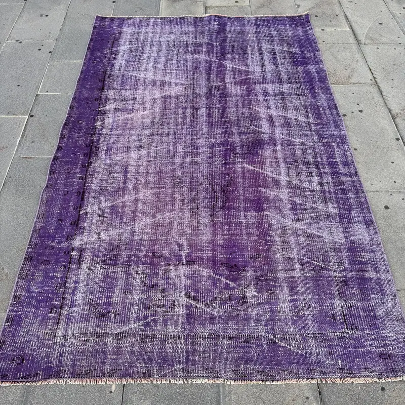 Purple Patchwork Rug, 4,5x7,1 ft Elegant Decor