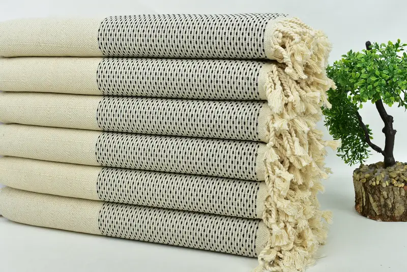 Wedding Gift, 70x40 Cotton Polka Dot Towel, Bachelorette Party Gifts Bridesmaids, Gift For Mom, Wedding Anniversary Gift, Bridal Shower Favors - 3