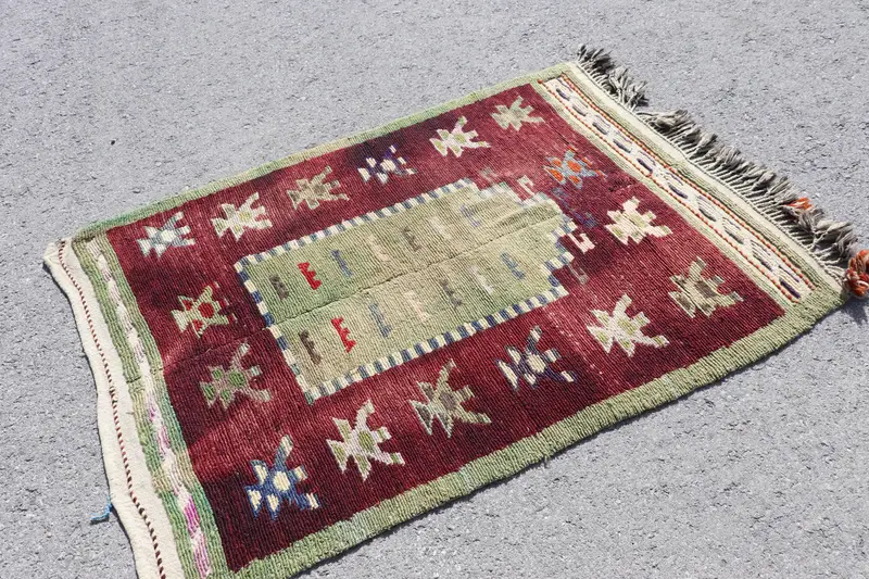 Kilim Turkish Rug, 3.6x5.1 ft Vintage Rug, Red Floral Wool Rug