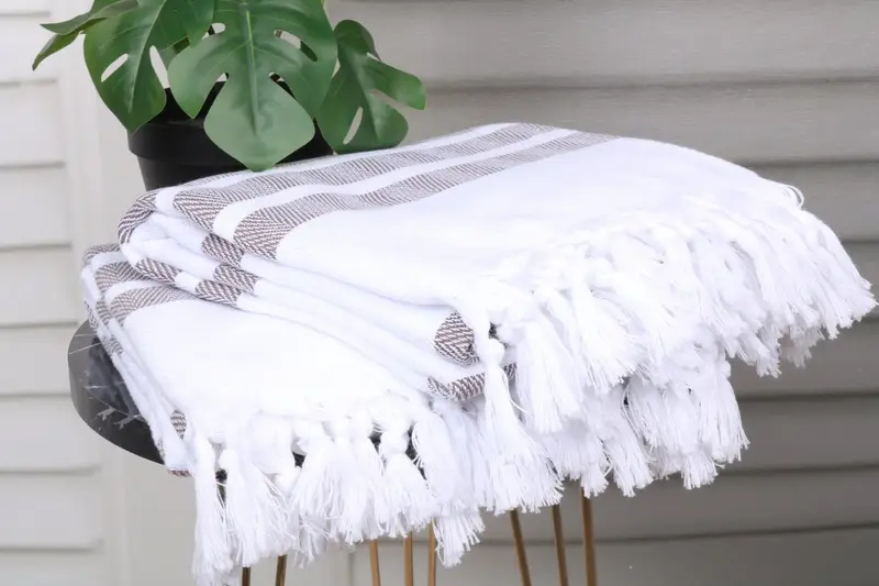 Luxury Turkish peshtemal beach towel, Organic towel, Best Friend Gift, Summer Gift, Organic Cotton Towel, Bride Gift, 70x40 Cotton Herringbone Towel - 3